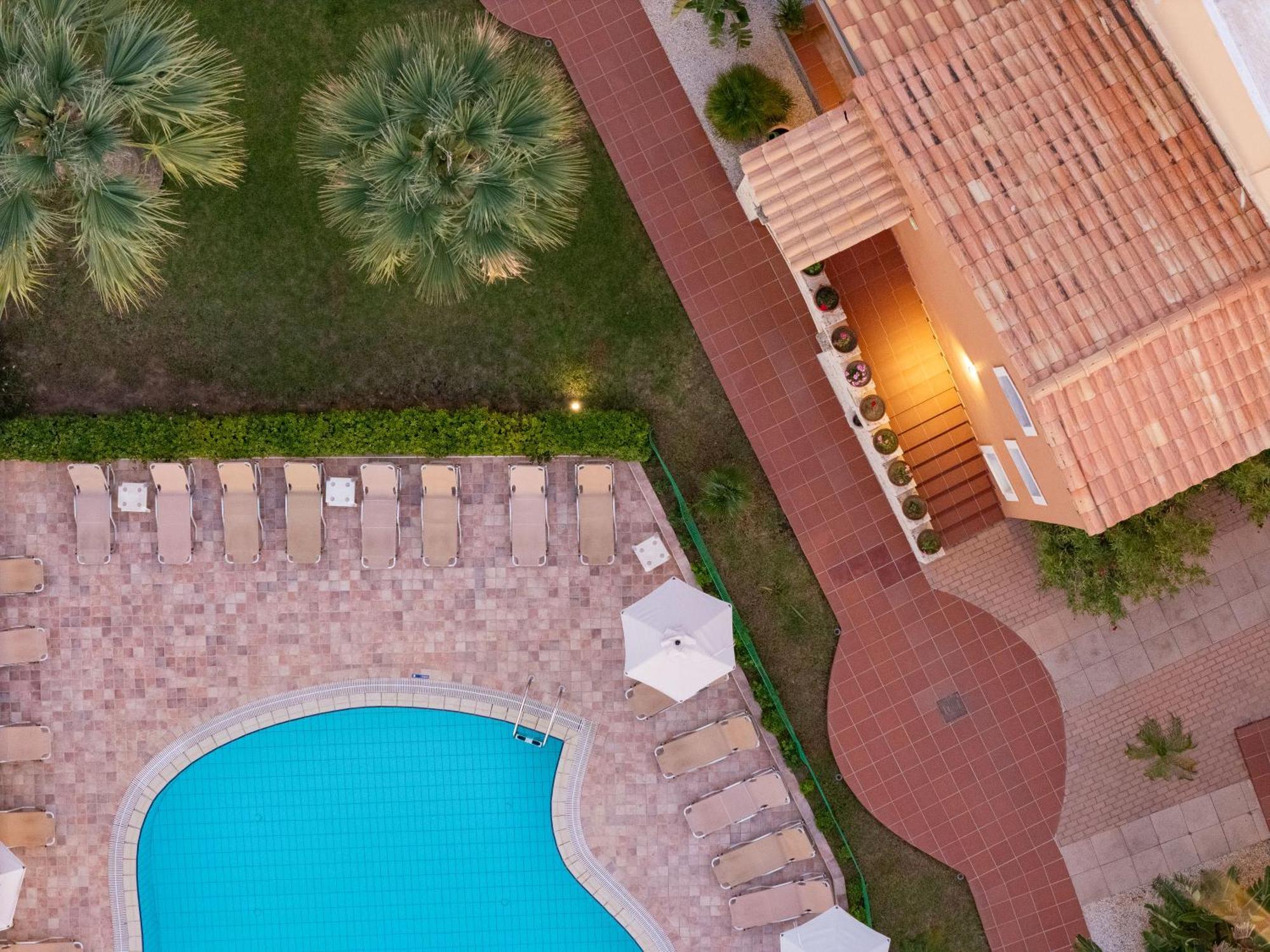 Dia Apartments Hersonissos  Ngoại thất bức ảnh