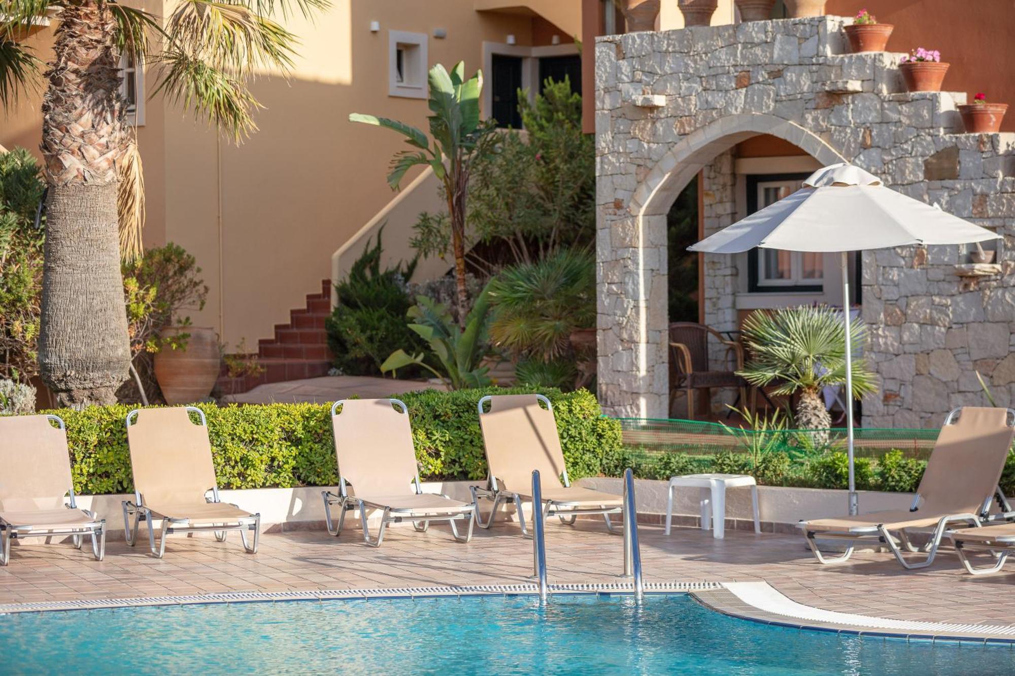 Dia Apartments Hersonissos  Ngoại thất bức ảnh